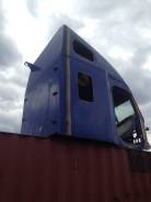 Кабина Freightliner Columbia во Владивостоке Кабина. Freightliner Columbia