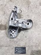 Кронштейн опоры двигателя. Audi A4 Avant Audi A4, 8E2, 8E5 Audi Quattro Audi S4, 8E2, 8E5 Двигатели: AKE, ALT, ALZ, AMB, AMM, ASN, AVB, AVF, AVJ, AVK...