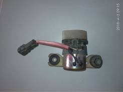 Реле накала. Toyota Land Cruiser, BJ70, BJ70V, BJ73, BJ73V, BJ75, HJ60, HJ60V, HJ61, HJ61V, HZJ70, HZJ70V, HZJ71, HZJ71V, HZJ73, HZJ73HV, HZJ73V, HZJ7...