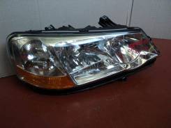 Фара HONDA SABER UA4