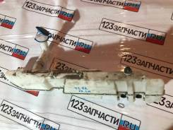 Бачок стеклоомывателя. Suzuki Escudo, TD62W, TL52W, TX92W Suzuki Grand Vitara XL-7, TX83V, TX92V, TY92V Двигатель J20A