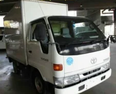 Toyota ToyoAce ����