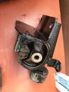 Подушка двигателя. Toyota Corolla Axio, ZZE121 Toyota Avensis, AZT250, AZT250L, AZT250W Toyota Corolla, NZE120, ZZE121, ZZE121L, ZZE122 Двигатели: 3ZZ...