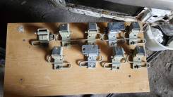 Крепление боковой двери. Volkswagen Passat, 3B2, 3B3, 3B5, 3B6, 3A2, 3B Volkswagen Bora, 1J2, 1J6 Volkswagen Golf, 1J1, 1J5, 1E7 Audi: A6 allroad quat...