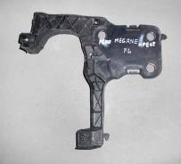 Крепление бампера. Renault Megane, BM, KM, LM05, LM1A, LM2Y Двигатели: F4R, F4RT, F9Q, K4J, K4M, K9K, M9R