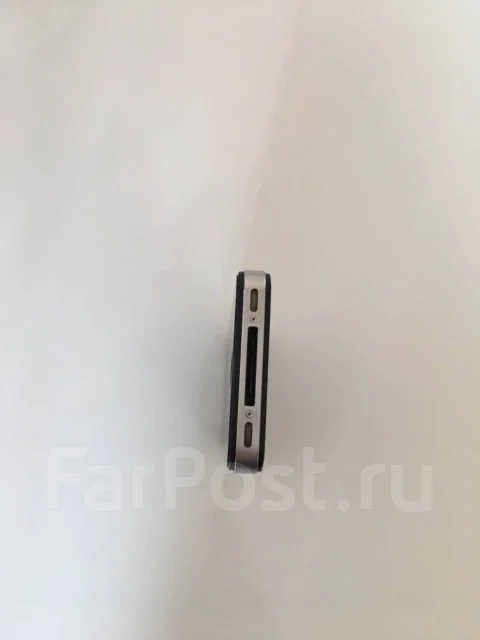 Apple iPhone 4 8Gb. �/�, ������, 3G, 4G LTE ����