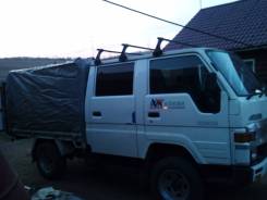 Toyota Hiace. Продается грузовик , 2 400 куб. см., до 3 т