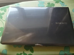 Samsung 350V5C. WiFi: 1, Bluetooth: 1 ����