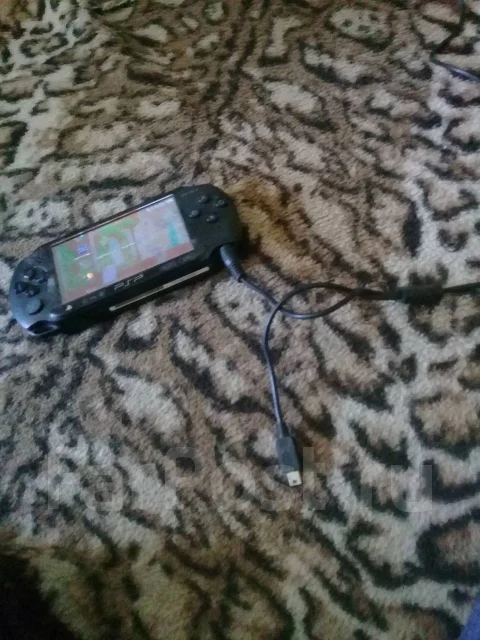 Sony PSP Street E1000 ����