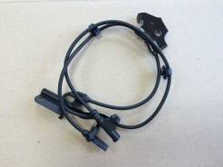 Датчик abs. Toyota Auris, ADE150, ADE157, ADE186, NDE150, NDE180, NRE150, NRE180, NRE185, NRE185H, WWE185, ZRE151, ZRE152, ZRE152H, ZRE181, ZRE185, ZW...