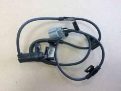 Датчик abs. Mitsubishi L200, KA4T, KA5T, KA9T, KB4T, KB5T, KB7T, KB8T, KB9T Mitsubishi Triton, KB9T Двигатели: 4D56, 4G64, 4M40, 4M41, 6G74