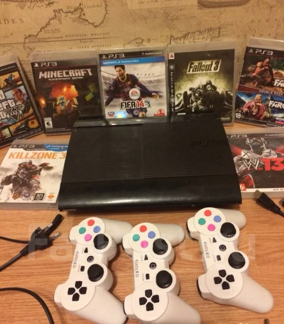 Sony PlayStation 3 Super Slim ����