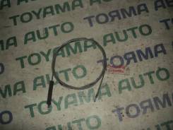 Тросик багажника. Toyota Vista, SV30