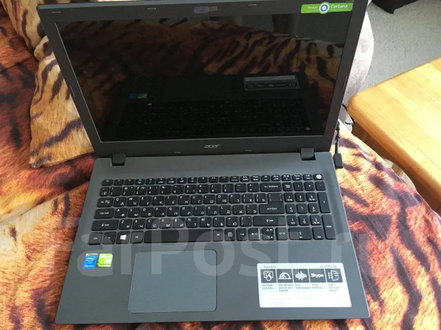 Acer Aspire E15. 15.6", 1 700����, ��� 4 ��, ���� 500���, WiFi: 1, Bluetooth: 1, ����������� �� 5��. ����