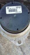 Подушка двигателя. Volkswagen Touareg, 7L6, 7LA Audi Q7, 4LB Двигатели: AXQ, AYH, AZZ, BAA, BAC, BAN, BAR, BHK, BHL, BJN, BKJ, BKL, BKS, BKW, BLE, BLK...