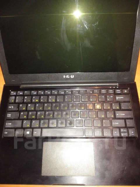 iRu. 13.3", 1,8����, ��� 2048 ��, ���� 320���, WiFi: 1, ����������� �� 1��. ����