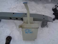 Бачок стеклоомывателя. Toyota Avensis, ADT250, ADT251, AZT250, AZT250L, AZT250W, AZT251, AZT251L, AZT251W, AZT255, AZT255W, CDT250, ZZT250, ZZT251, ZZ...