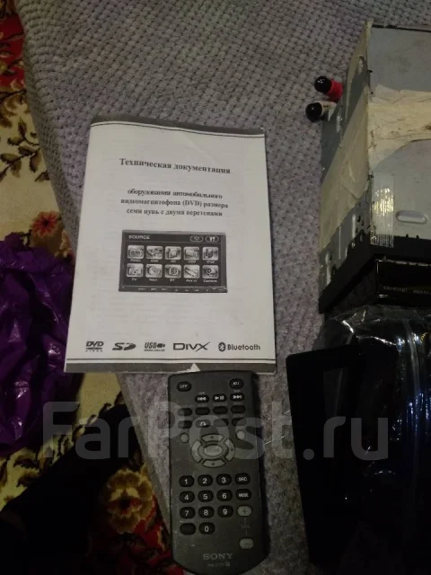 Sony XAV-E70BT ����
