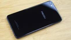 Meizu U10. �/�, 16 ��, ������, 4G LTE