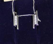 Серьги.