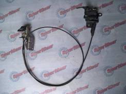 Тросик замка капота. Subaru Forester, SG5, SG9, SG9L Двигатели: EJ202, EJ203, EJ205, EJ255