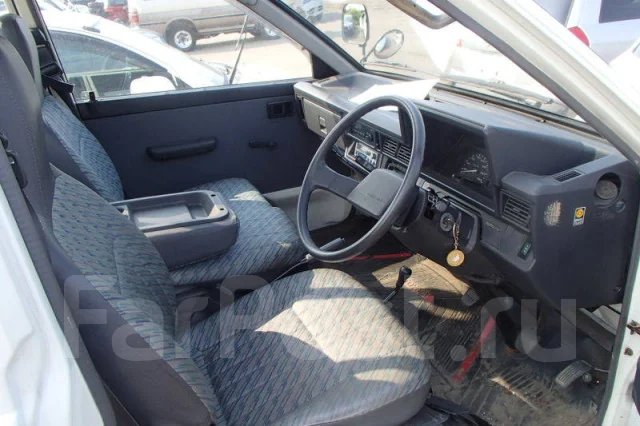 Toyota Lite Ace. CM65, 2C ����