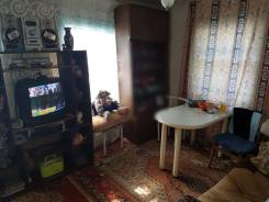 Продам дом с земельным участком в Арсеньеве. Улица Первомайская 2а, р-н 10 школа, площадь дома 29 кв. м., скважина, электричество 15 кВт, отопление тв...