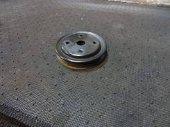 Шкив помпы. Nissan: Bluebird, Wingroad, Lucino, Primera, Avenir, Largo, Pulsar, Sunny, Almera, Vanette Serena, Sunny California, Sentra, AD Двигатели...