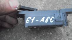 Корпус моторчика печки. Mazda Premacy, CP8W, CPEW Mazda Familia, BJ3P, BJ5P, BJ5W, BJ8W, BJEP, BJFP, BJFW, YR46U15, YR46U35, ZR16U65, ZR16U85, ZR16UX5...