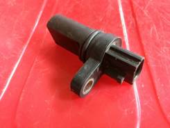 Датчик положения коленвала. Nissan: Wingroad, Teana, X-Trail, NV350 Caravan, Presage, Altima, Serena, Avenir, Primera, Murano, Prairie, Liberty, Blueb...