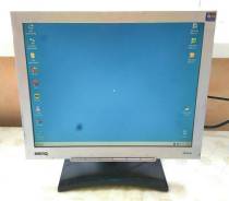 BenQ. 15", технология ЖК (LCD)