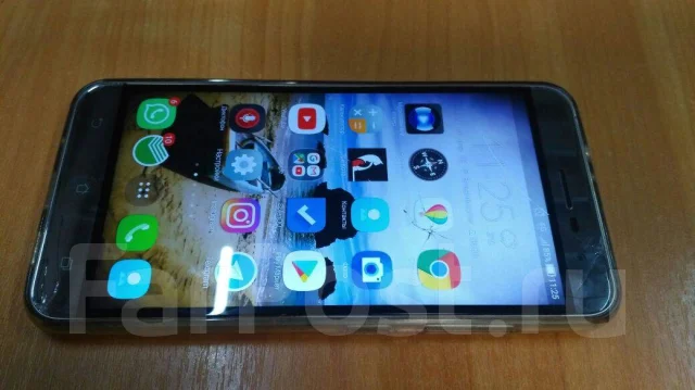 Asus ZenFone 3 ZE520KL. �/�, �������, 4G LTE, Dual-SIM ����