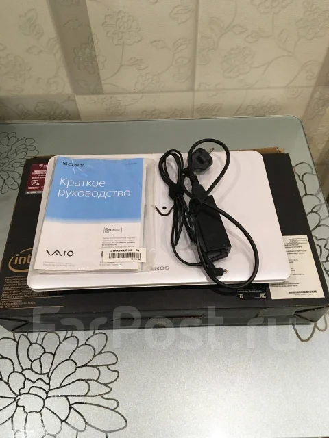 Sony VAIO. 15.6", WiFi: 1, Bluetooth: 1 ����
