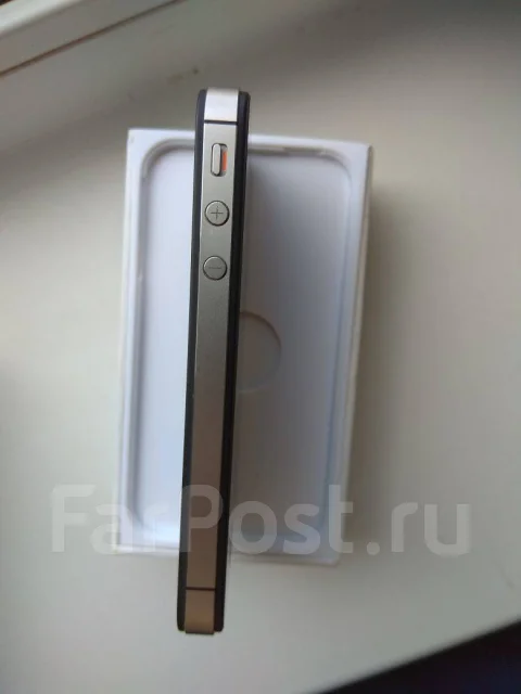 Apple iPhone 4. �/�, ������ ����