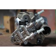Топливный Насос 6754-71-1012 Komatsu PC220-8 в Новосибирске Насос топливный. Komatsu PC220. Под заказ