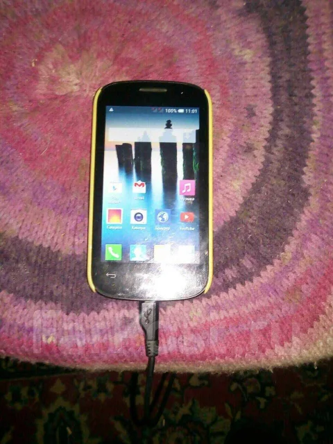 Alcatel. �/�, �����, ������, 3G, Dual-SIM ����