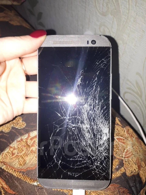 HTC One M8. �/�, �����, 4G LTE ����