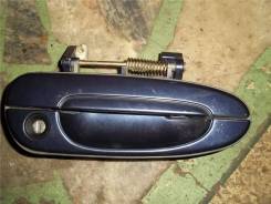 Ручка двери нaружная Mazda 626 1997-2001, правая передняя