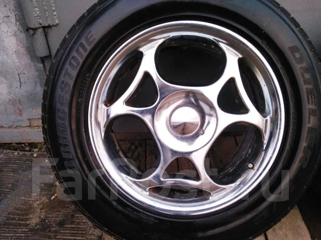 Gialla. 7.0x17", 5x114.3, ET45 ����
