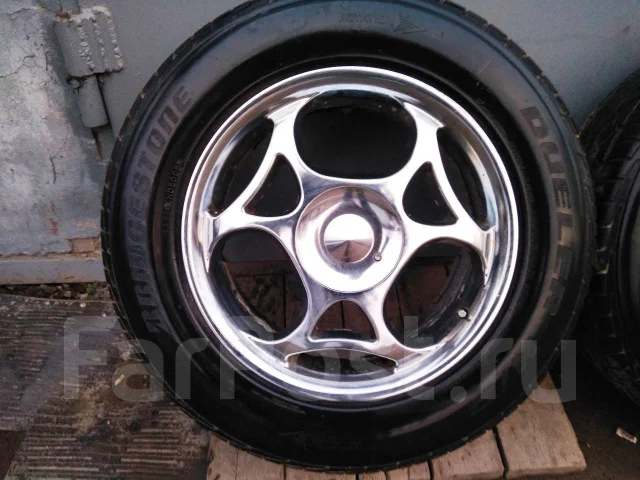 Gialla. 7.0x17", 5x114.3, ET45 ����