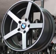 Vossen CV3-R. 8.0x17", 5x120.00, ET20, ЦО 74,1 мм. Под заказ