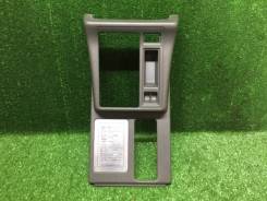 Консоль кпп. Suzuki Escudo, TA01R, TD61W, TA11W, TD01W, TA31W, TA01W, TD51W, TA01V, TD31W, AT01W, TA51W, TD11W Двигатели: G16A, H25A, H20A, RF, J20A