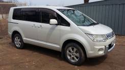 Mitsubishi Delica D:5. С водителем