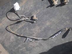 Датчик abs. Toyota Vista, CV30, CV40, CV43, SV30, SV32, SV33, SV35, SV40, SV41, SV42, SV43, VZV30, VZV31, VZV32, VZV33 Toyota Camry, CV30, CV40, CV43...