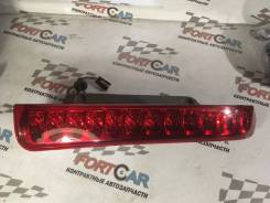 Стоп-сигнал. Toyota Isis, ANM10, ANM10G, ANM10W, ANM15, ANM15G, ANM15W, ZGM10, ZGM10G, ZGM10W, ZGM11, ZGM11G, ZGM11W, ZGM15, ZGM15G, ZGM15W, ZNM10, ZN...