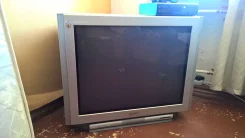 Toshiba. CRT (���) ����