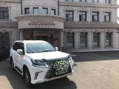 Lexus LX450d. С водителем