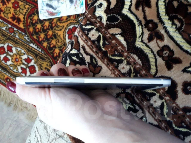 HTC One M7. �/�, ����� ����