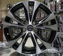 Toyota. 7.5x18", 5x114.30, ET35, ЦО 60,1 мм.