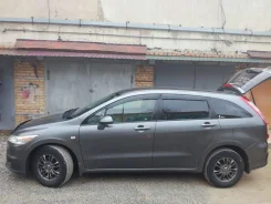 Honda Stream. �������, ��������, 1.8 (140��.�.), ������, 87 126����. �� ����